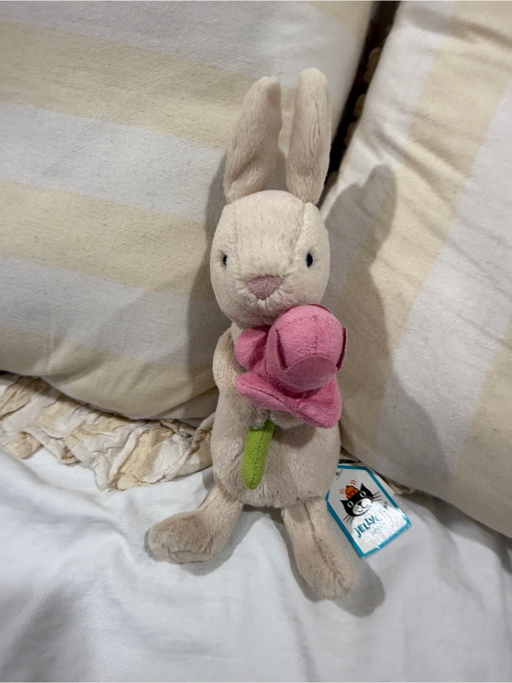brand new retired jellycat bonnie bunny with peony